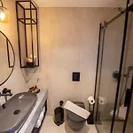 Primus Adult Only Hotel