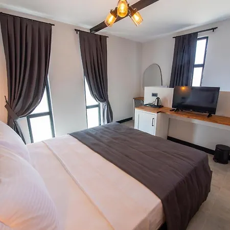 Primus Adult Only Hotel Alacati