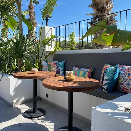 ホテル Primus Adult Only アラカティ